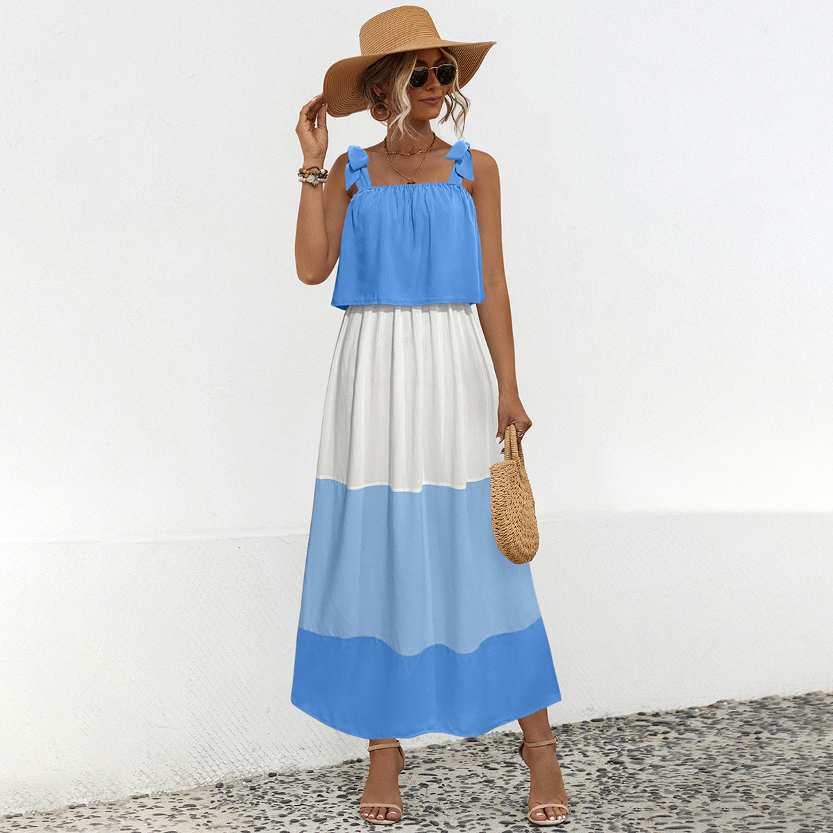 Damen Maxikleid mit trägerlosem Oberteil und Wellenmuster WW