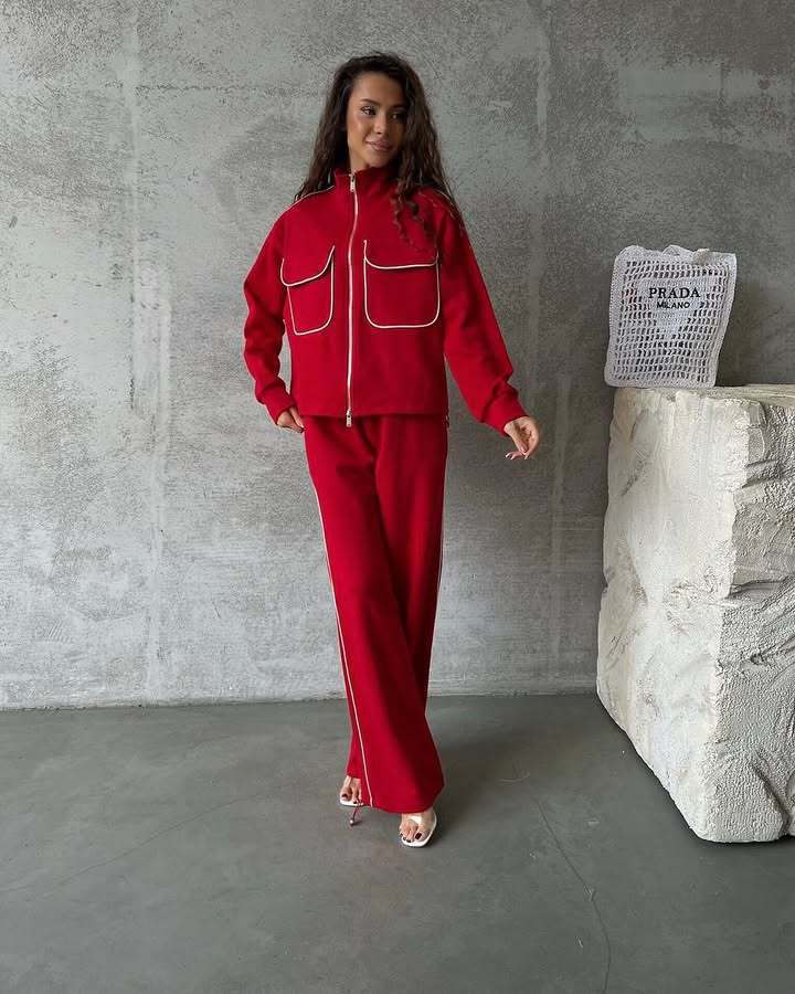 Damen sportliches Fleece-Set mit modischen Kontrasten und praktischen Taschen WW