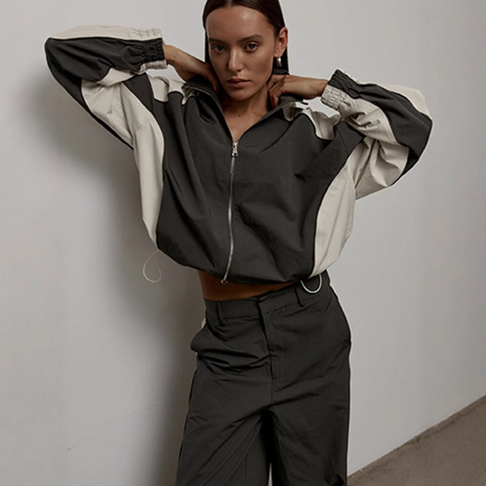 Damen Sportjacke mit hoch stehendem Kragen und kontrastierenden Ärmeln WW